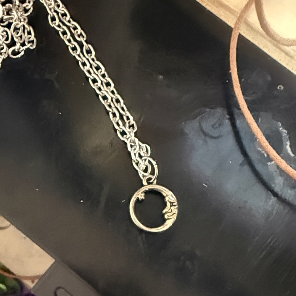 Elegant Silver Chain Necklace